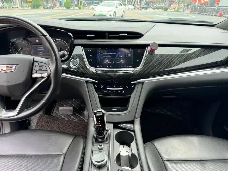 2020 Cadillac XT6 28T Six-Seat Luxury — миниатюра 10