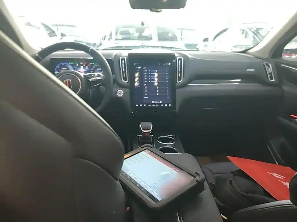 Hongqi HS3 PHEV 2024 Model, 115km/h Performance Edition — миниатюра 10