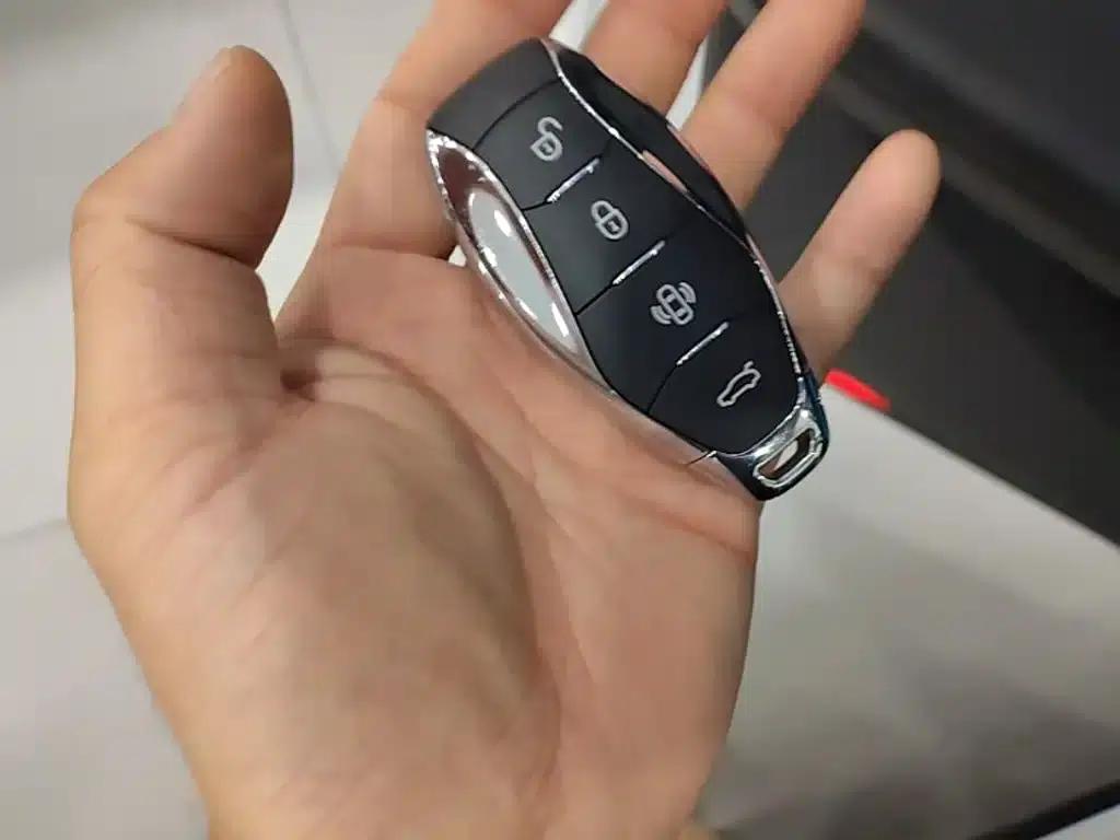 Hongqi HS3 PHEV 2024 Model, 115km/h Performance Edition — миниатюра 9