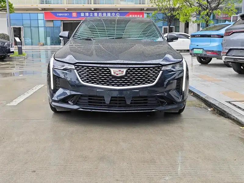 2023 Cadillac CT4 25T Luxury — миниатюра 2