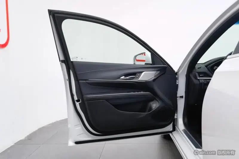 2021 Cadillac CT4 28T Luxury — миниатюра 22