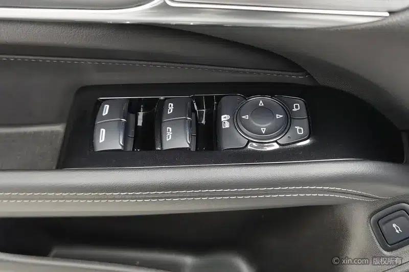 2021 Cadillac CT4 28T Luxury — миниатюра 23
