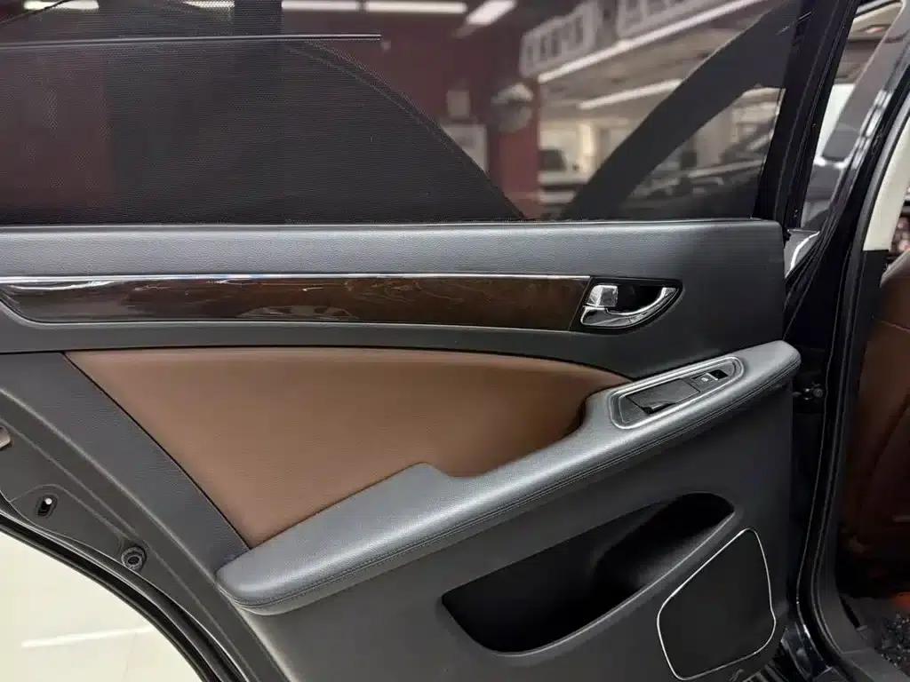 Hongqi H7 2015 2.0T Luxury Edition — миниатюра 7