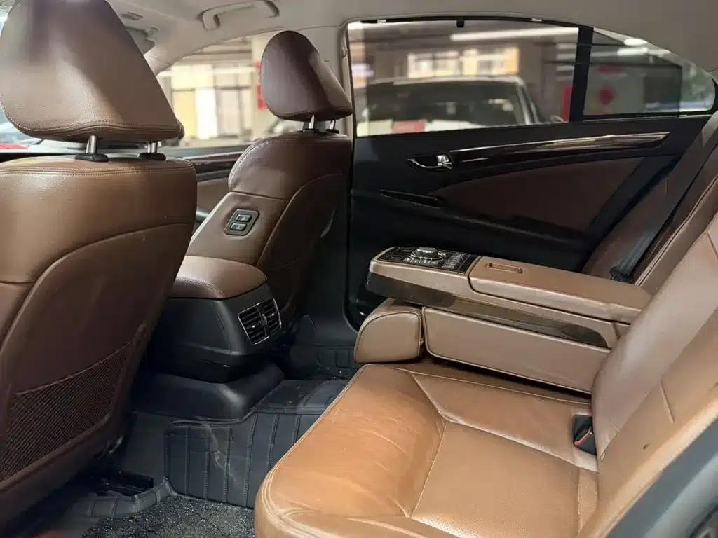 Hongqi H7 2015 2.0T Luxury Edition — миниатюра 9
