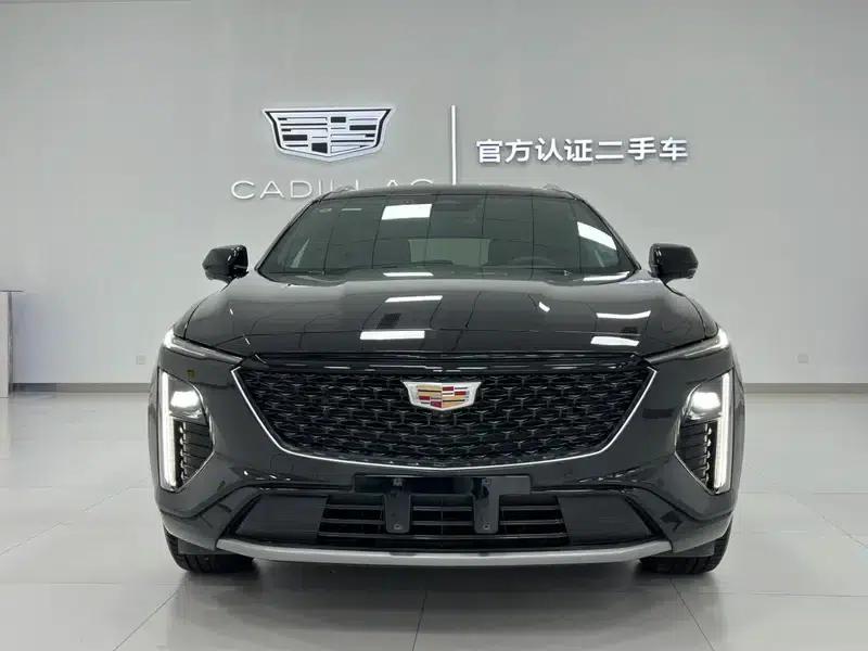 2023 Cadillac GT4 25T Premium — миниатюра 2