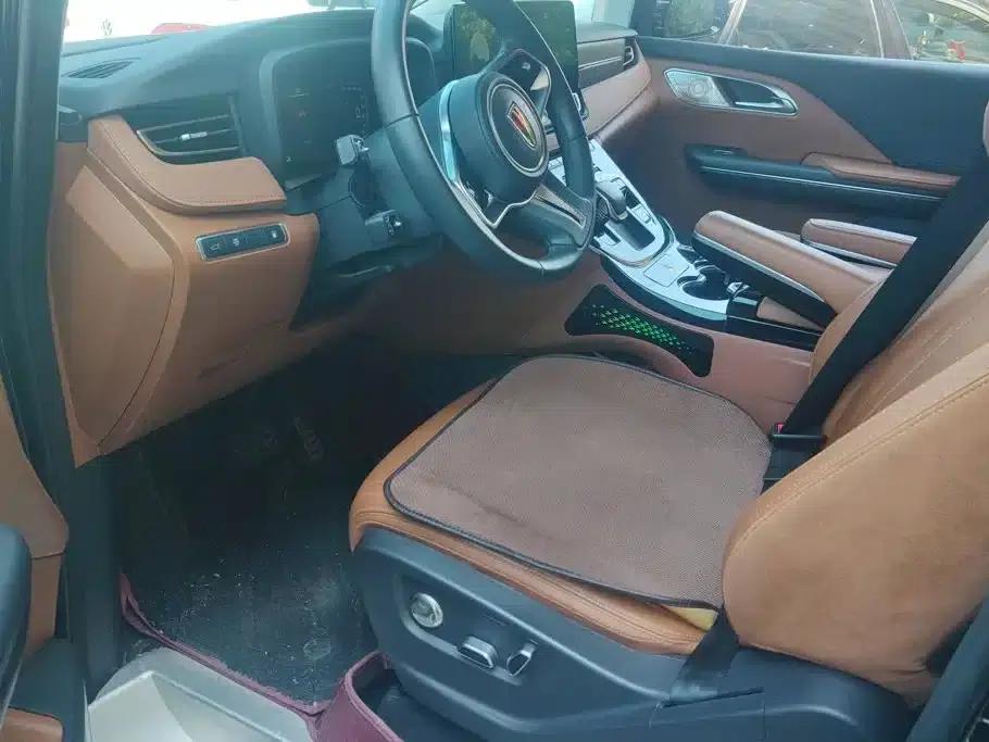 Hongqi HQ9 PHEV 2024 2.0T AWD Luxury Edition — миниатюра 9