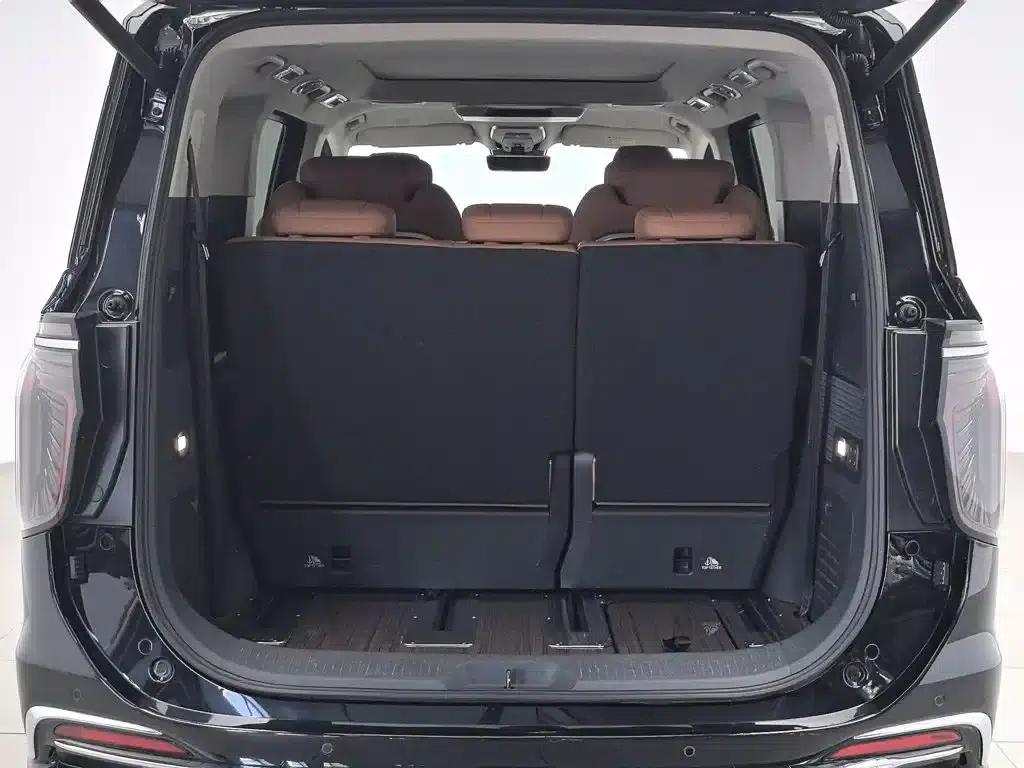 Hongqi HQ9 PHEV 2024 2.0T AWD Luxury Edition — миниатюра 16