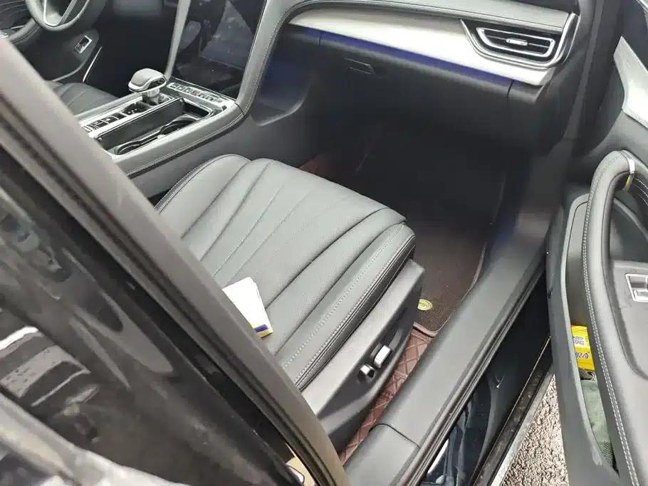 Hongqi H5 PHEV 2025 Model 170 Super Hybrid — миниатюра 8