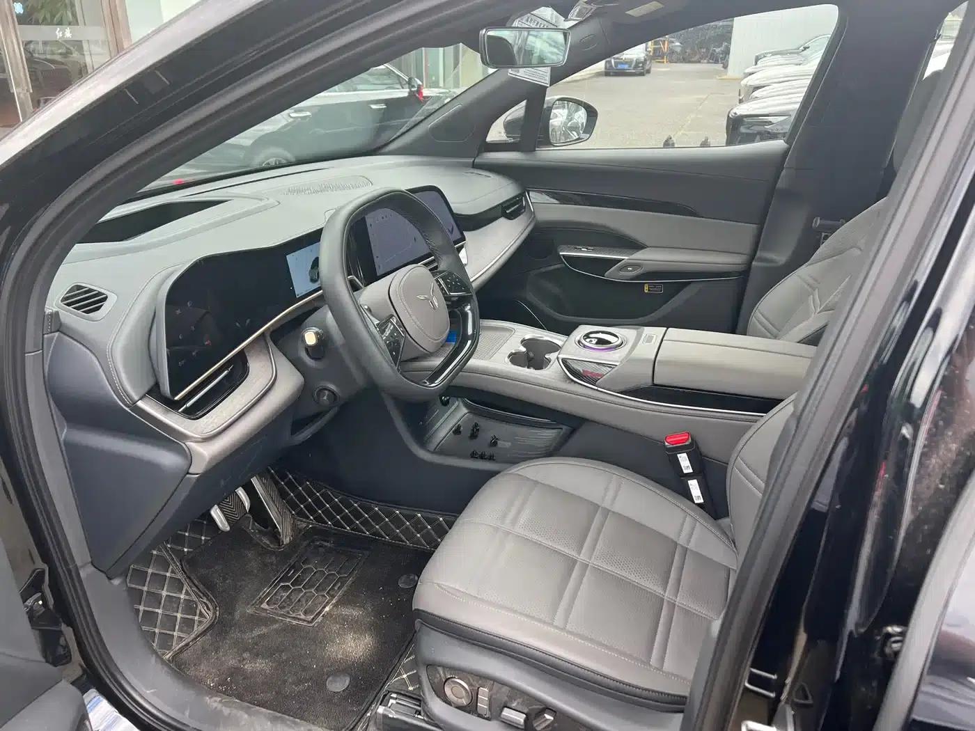 Hongqi Tiangong 08 2025 680 4WD Smart Selection Edition — миниатюра 4