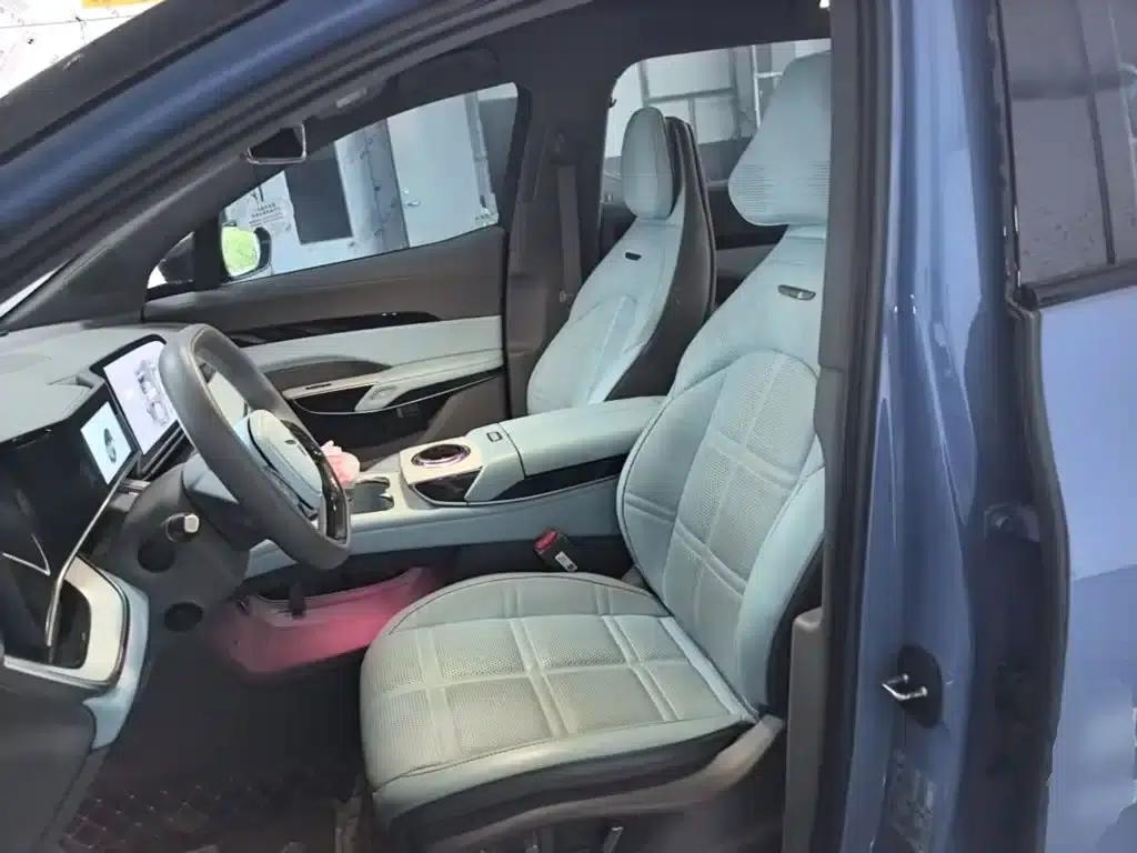 Hongqi Tiangong 08 2025 730 Max Rear-Wheel Drive Edition — миниатюра 15