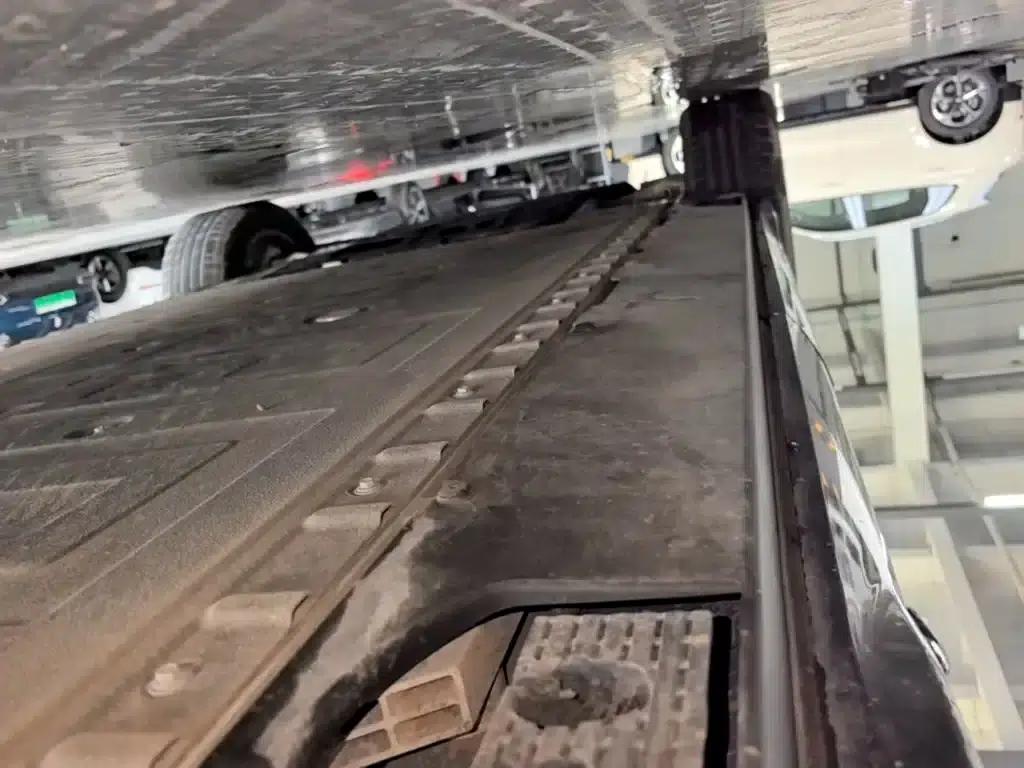 Hongqi Tiangong 08 2025 730 Max Rear-Wheel Drive Edition — миниатюра 22