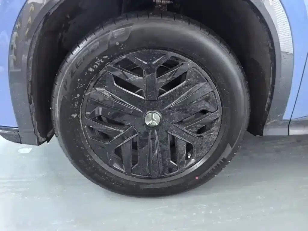 Hongqi Tiangong 08 2025 730 Max Rear-Wheel Drive Edition — миниатюра 23