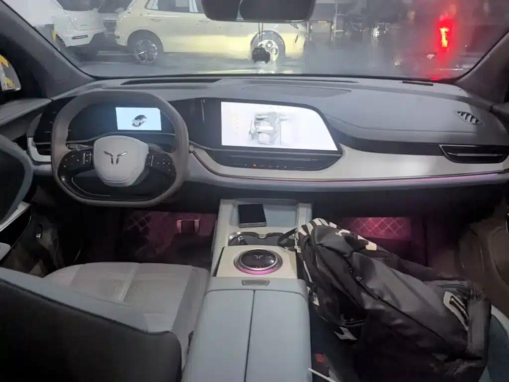 Hongqi Tiangong 08 2025 730 Max Rear-Wheel Drive Edition — миниатюра 10
