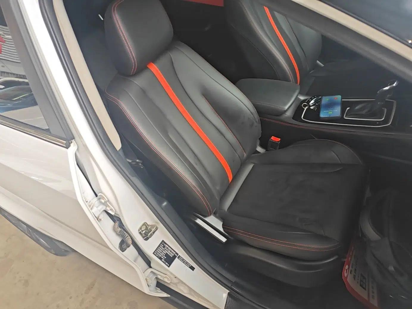 Dongfeng Fengon 580 2021 ☆ Star Edition 1.5T Automatic Luxury Version — миниатюра 24