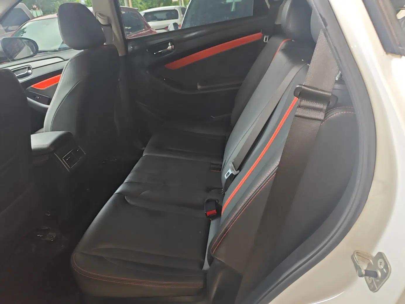Dongfeng Fengon 580 2021 ☆ Star Edition 1.5T Automatic Luxury Version — миниатюра 25