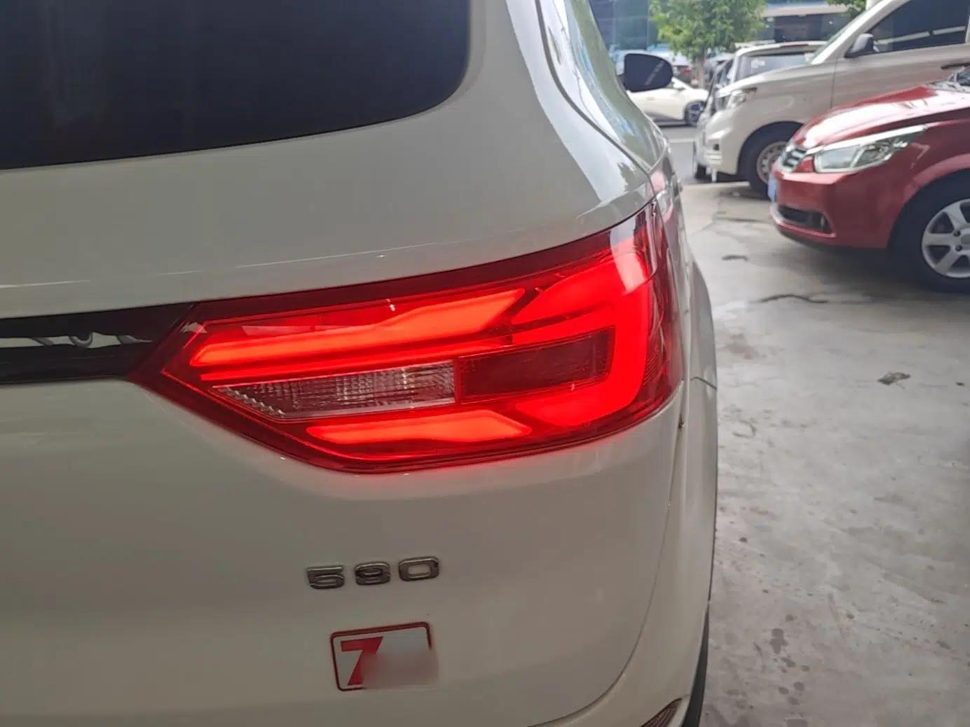 Dongfeng Fengon 580 2021 ☆ Star Edition 1.5T Automatic Luxury Version — миниатюра 9