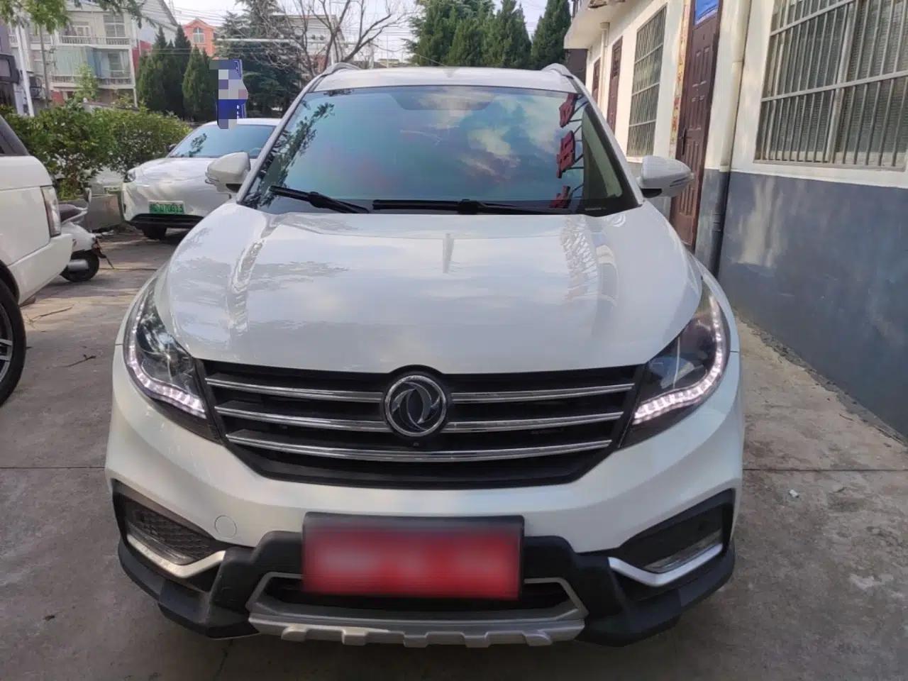 Dongfeng Fengon 580 2017 1.5T CVT Smart Style Model — миниатюра 2