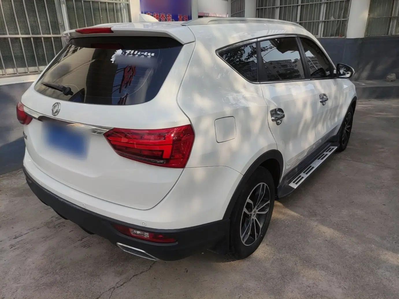 Dongfeng Fengon 580 2017 1.5T CVT Smart Style Model — миниатюра 6