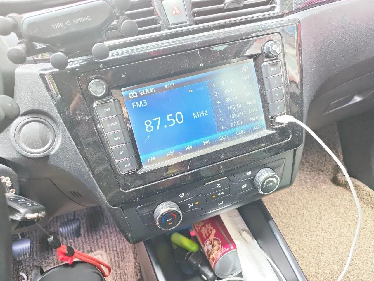 Dongfeng Fengon 580 2016 1.8L Manual Comfort Model — миниатюра 13