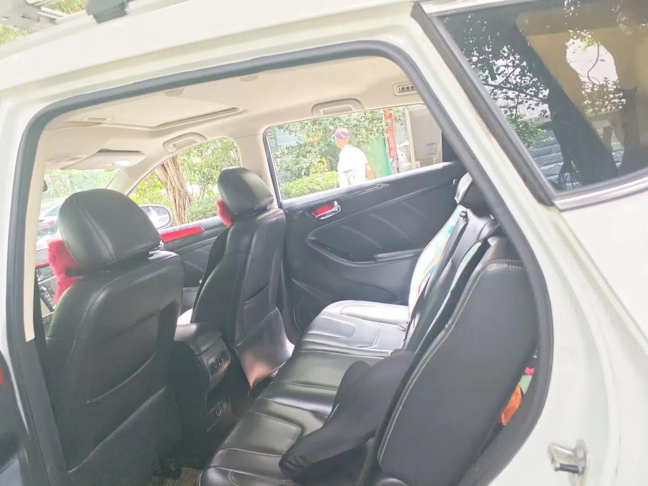 Dongfeng Fengon 580 2016 1.8L Manual Comfort Model — миниатюра 17
