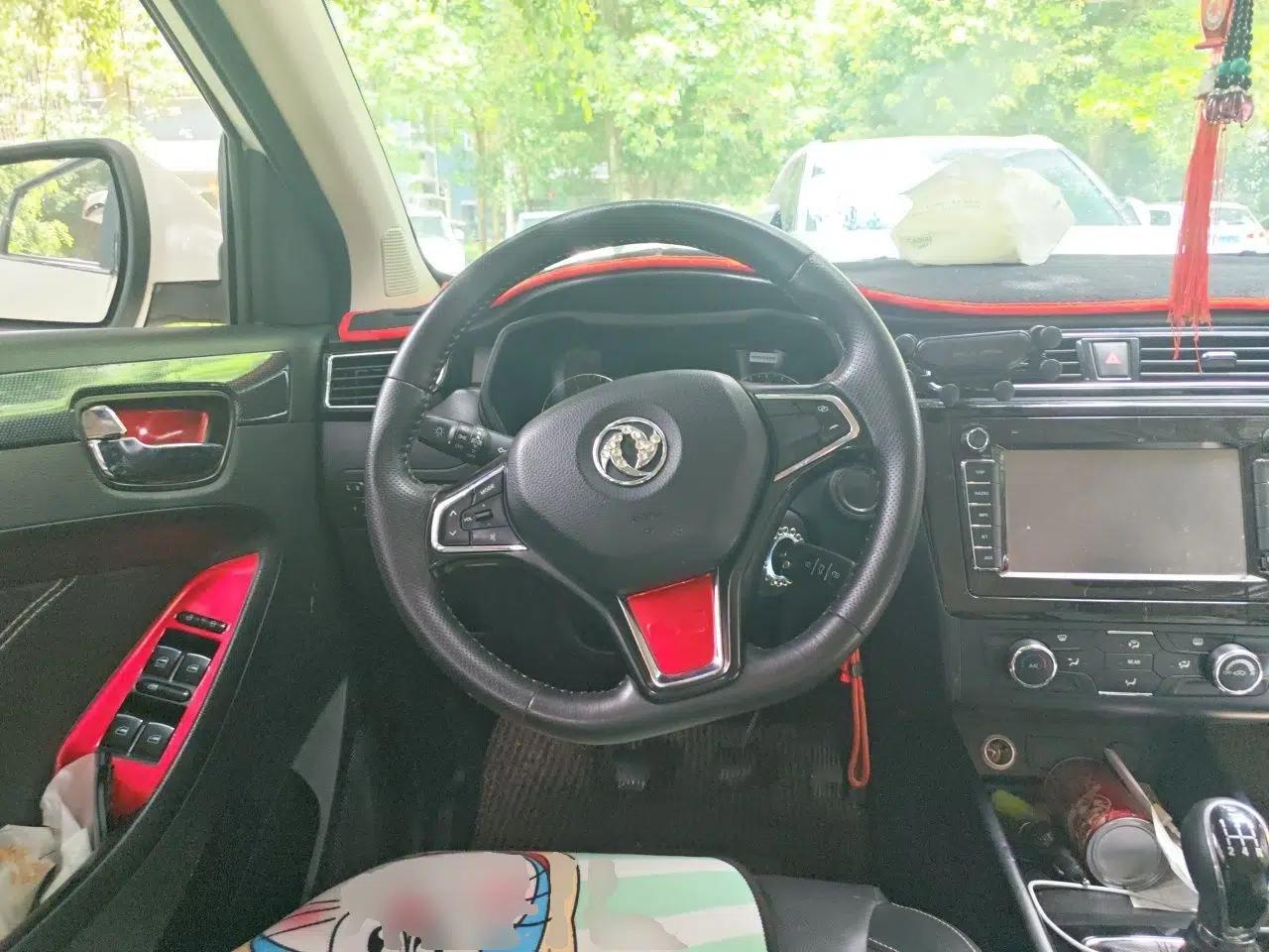 Dongfeng Fengon 580 2016 1.8L Manual Comfort Model — миниатюра 10