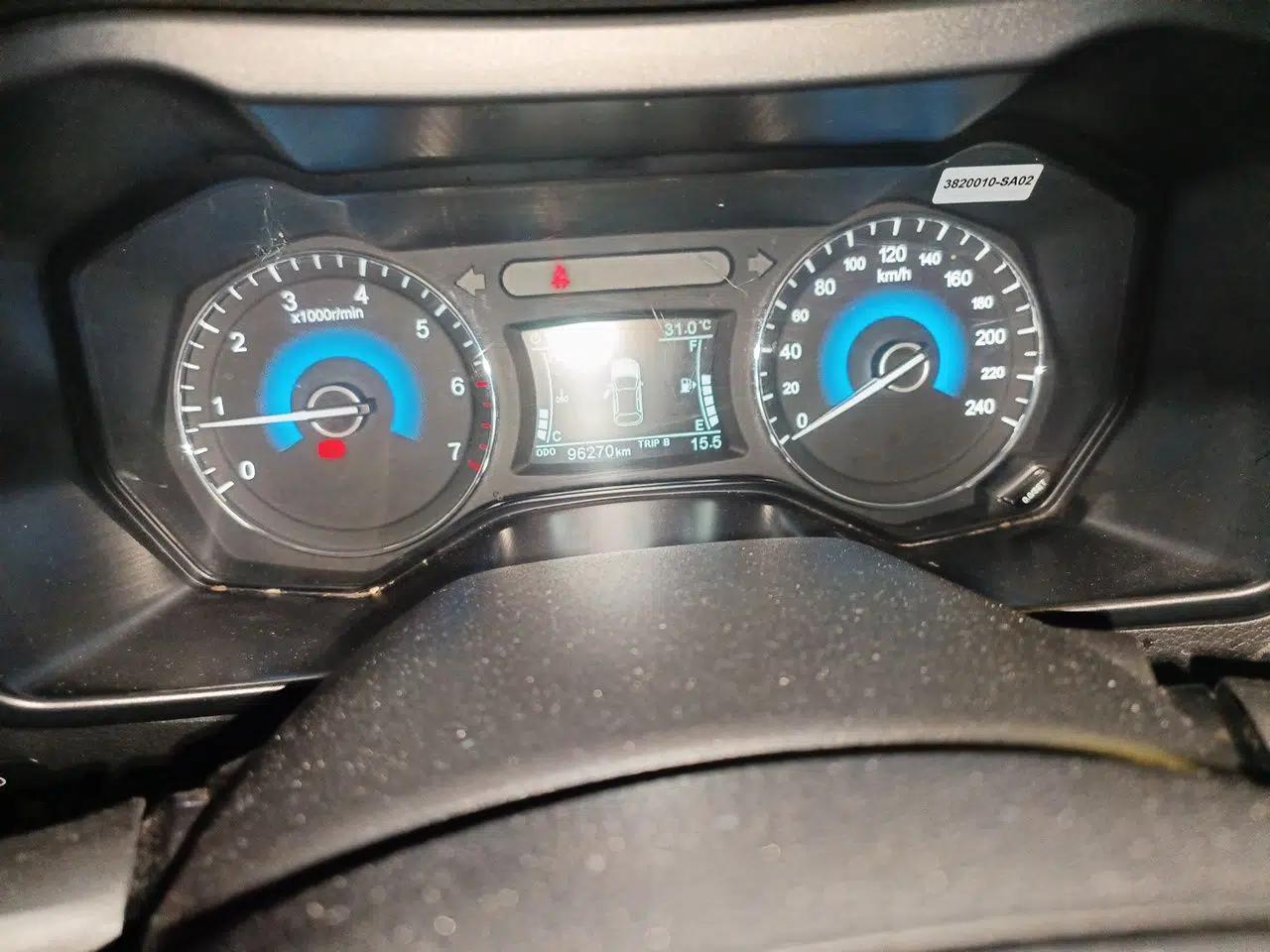 Dongfeng Fengon 580 2016 1.5T Manual Luxury Edition — миниатюра 12