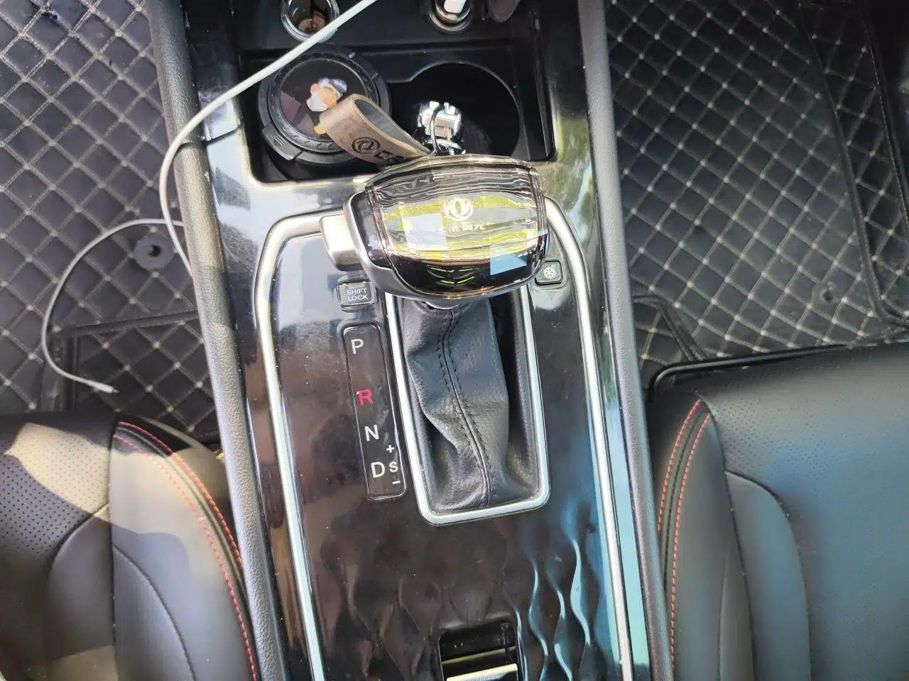 Dongfeng Fengon 580 2021 ☆ Star Edition 1.5T Automatic Luxury Version — миниатюра 14