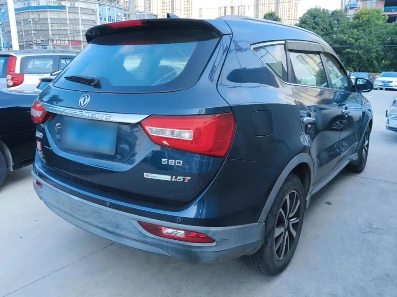 Dongfeng Fengon 580 2016 1.5T Manual Luxury Edition — миниатюра 6