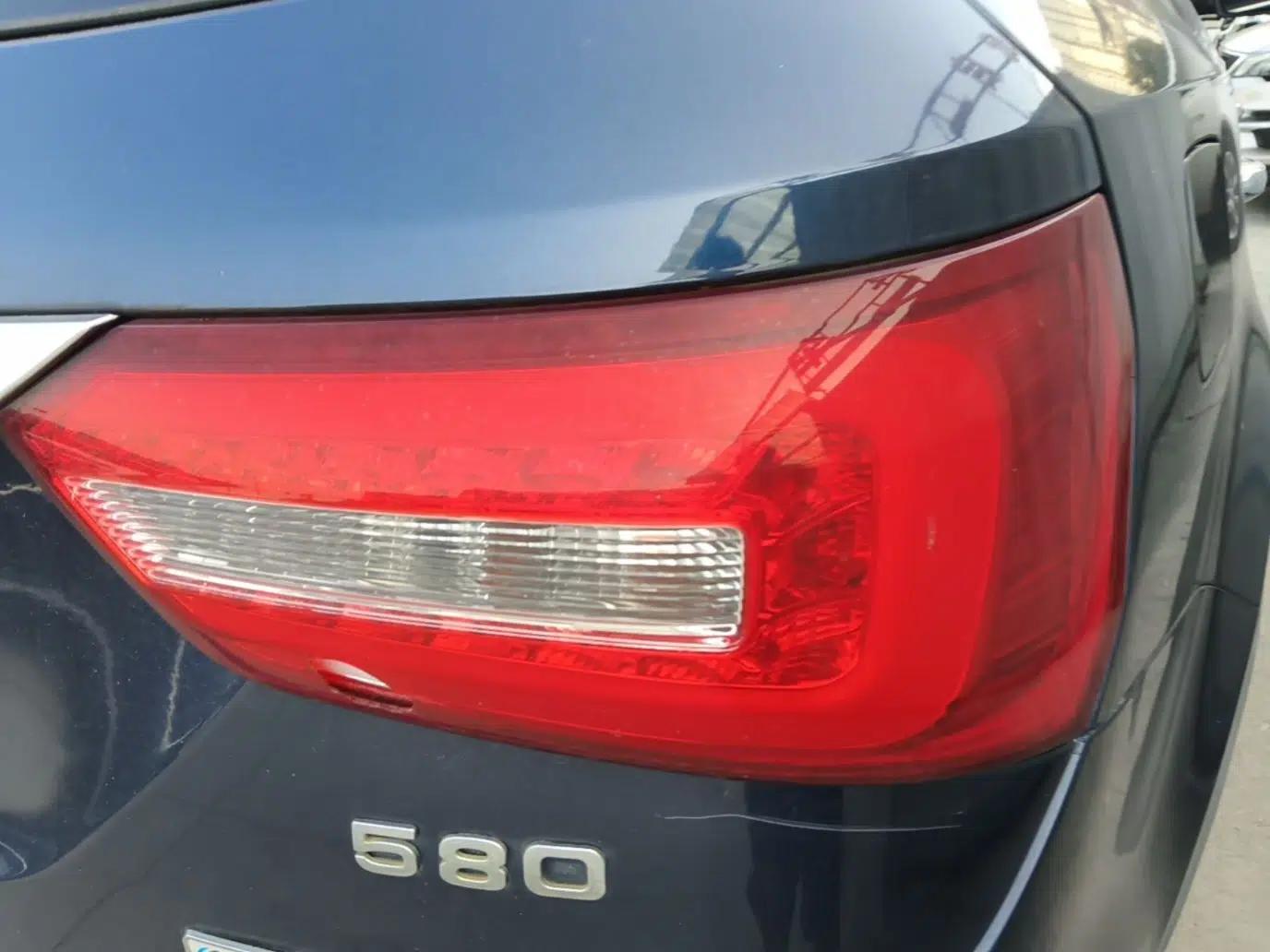 Dongfeng Fengon 580 2016 1.5T Manual Luxury Edition — миниатюра 9