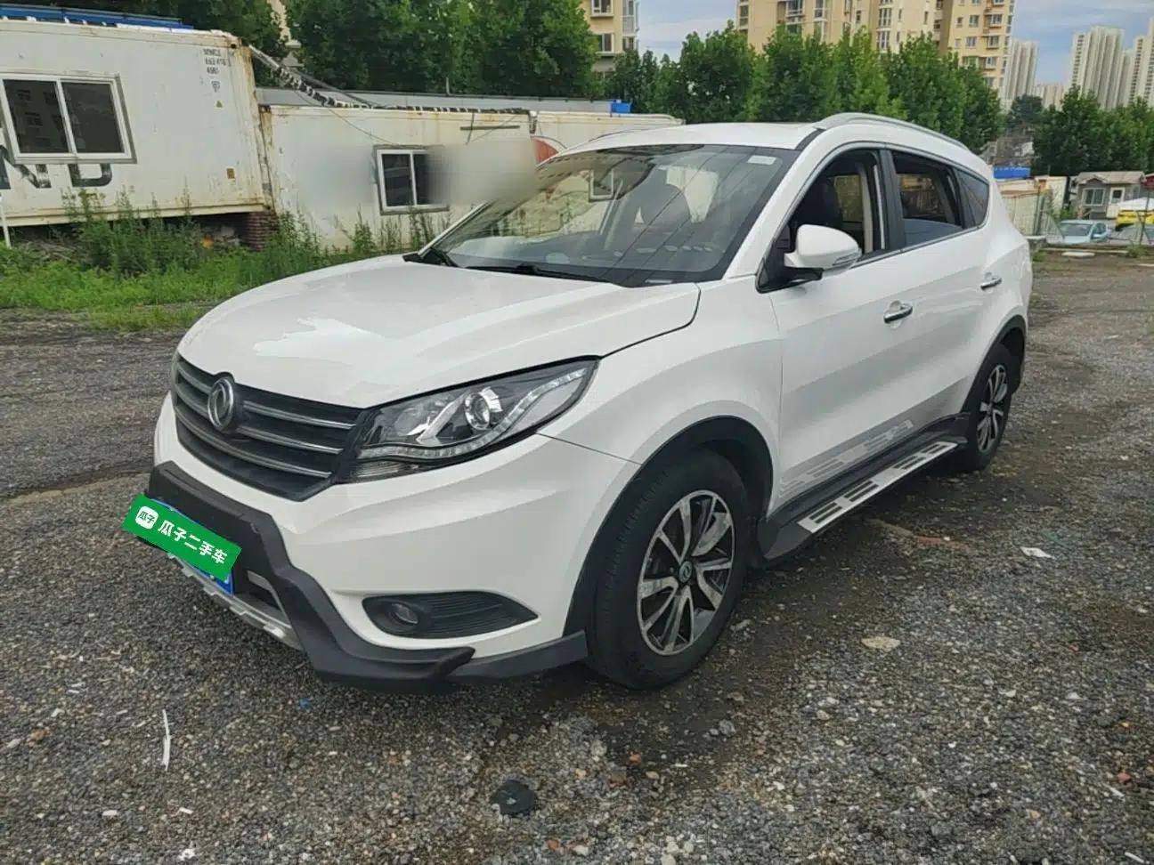 Dongfeng Fengon 580 2017 1.5T CVT Luxury Model — миниатюра 1