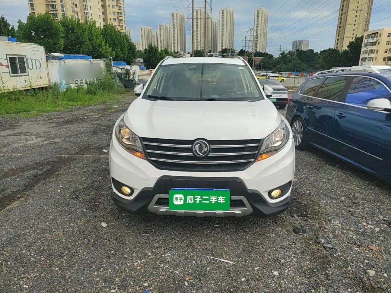 Dongfeng Fengon 580 2017 1.5T CVT Luxury Model — миниатюра 2