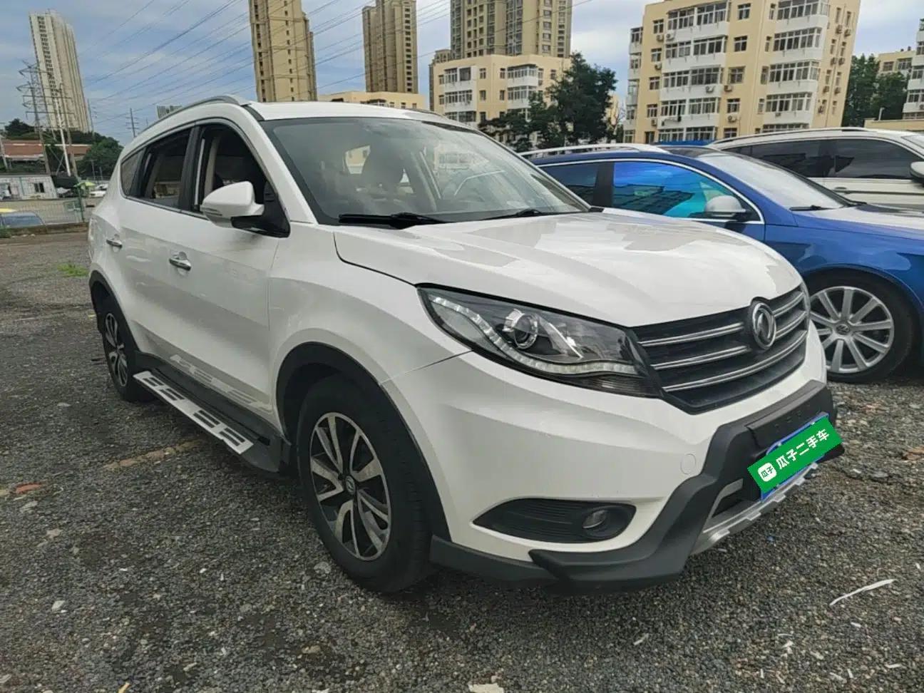 Dongfeng Fengon 580 2017 1.5T CVT Luxury Model — миниатюра 3