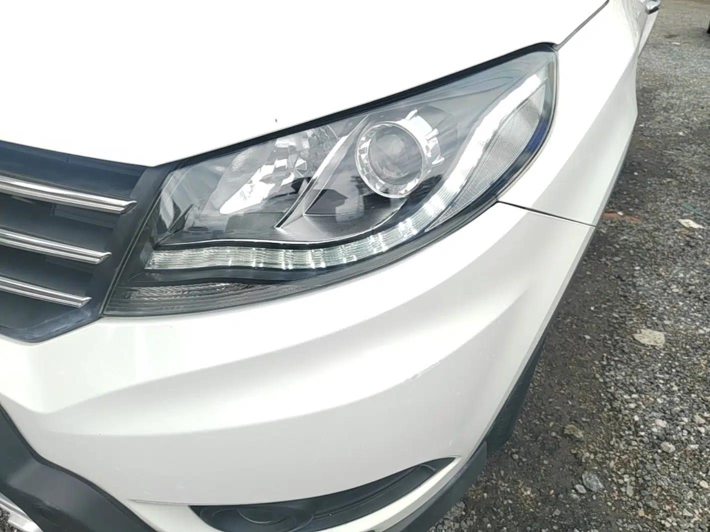 Dongfeng Fengon 580 2017 1.5T CVT Luxury Model — миниатюра 8