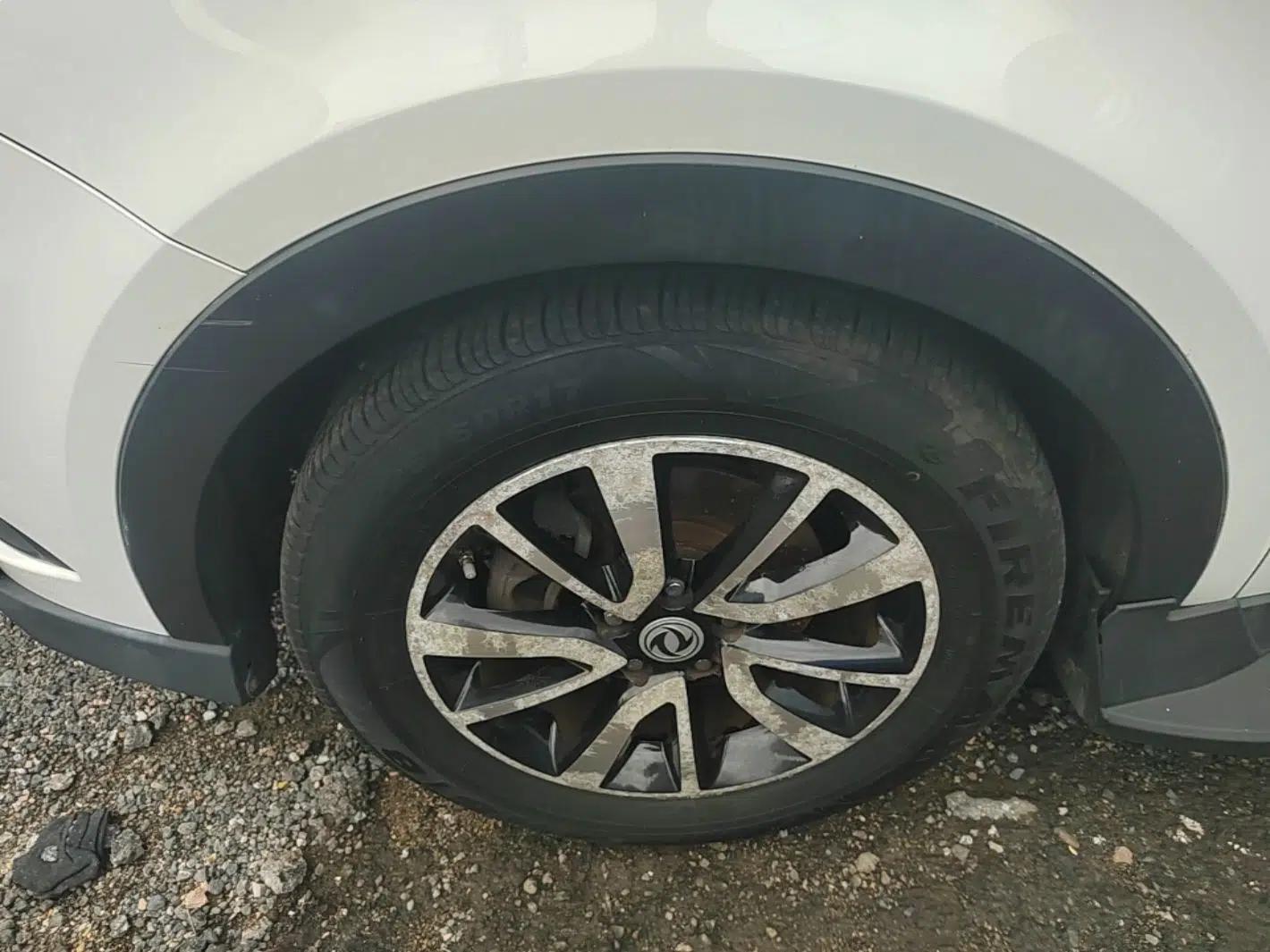 Dongfeng Fengon 580 2017 1.5T CVT Luxury Model — миниатюра 10
