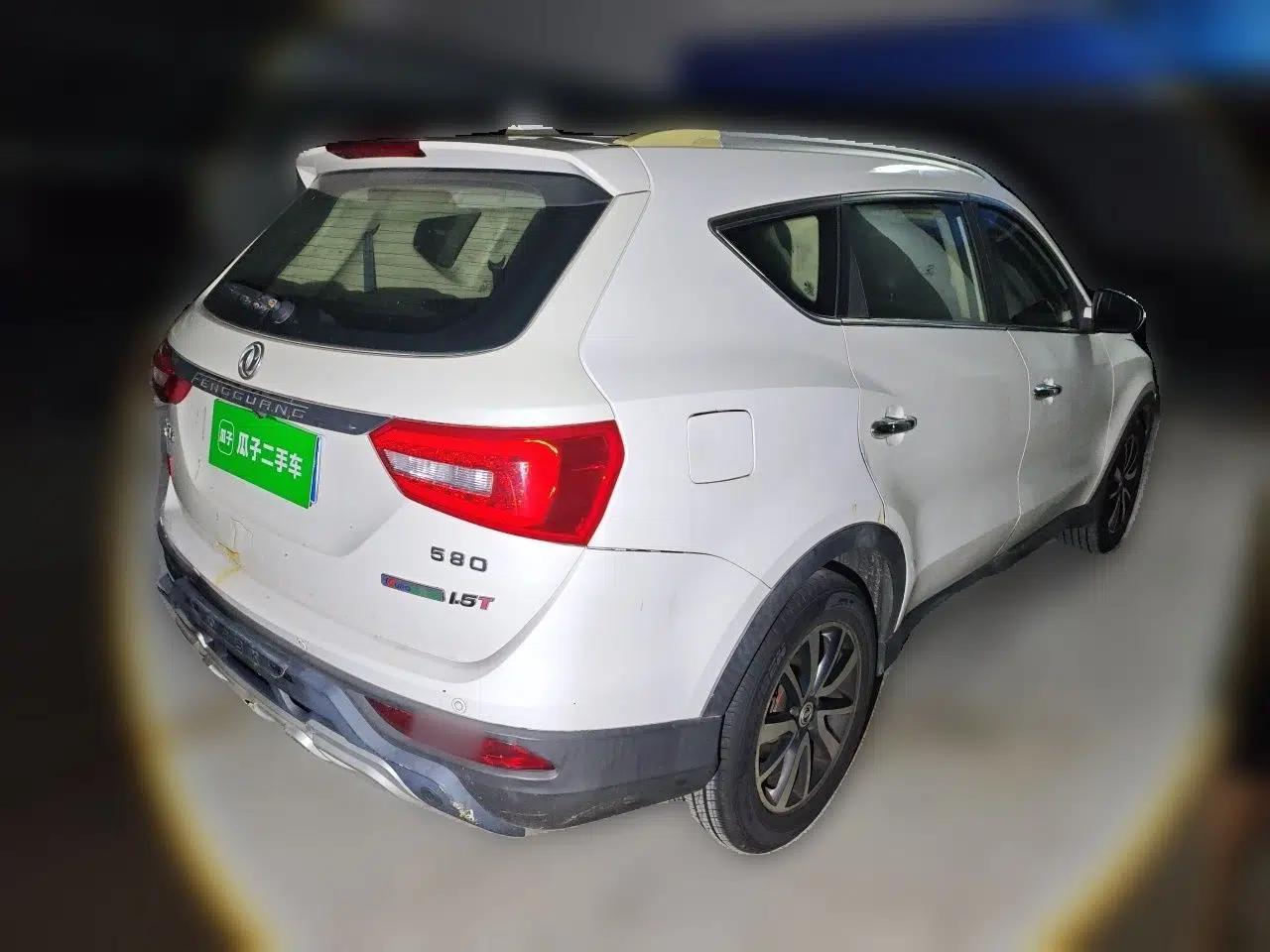 Dongfeng Fengon 580 2016 1.5T Manual Luxury Edition — миниатюра 6
