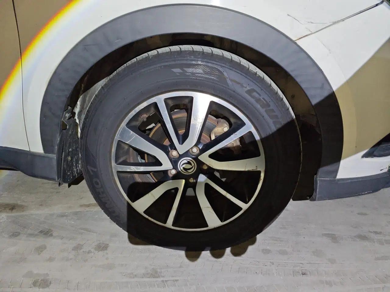 Dongfeng Fengon 580 2016 1.5T Manual Luxury Edition — миниатюра 8