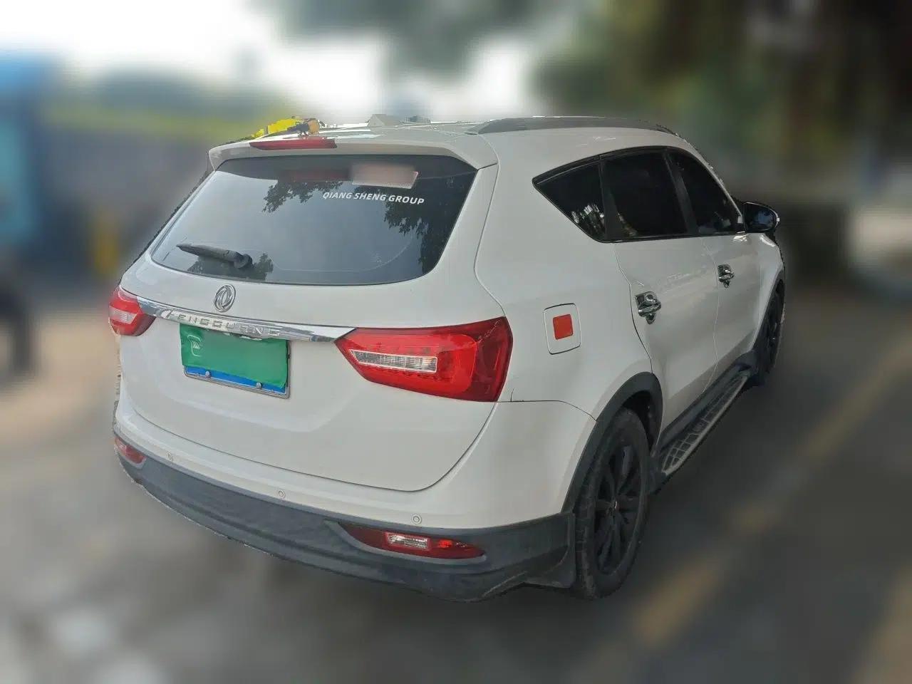 Dongfeng Fengon 580 2016 Revised Version 1.5T CVT Luxury Edition — миниатюра 6
