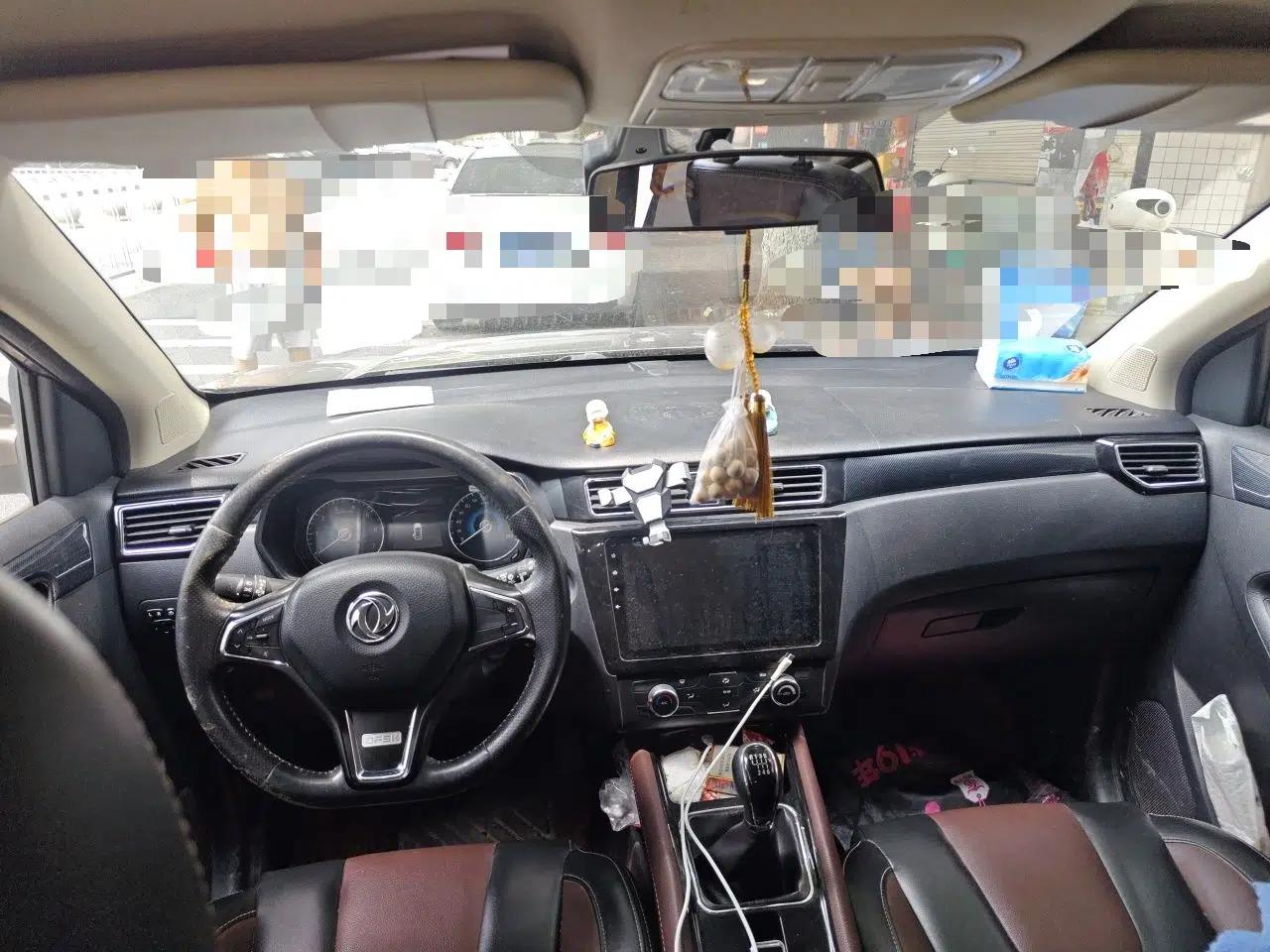 Dongfeng Fengon 580 2017 1.5T Manual Luxury Model — миниатюра 18