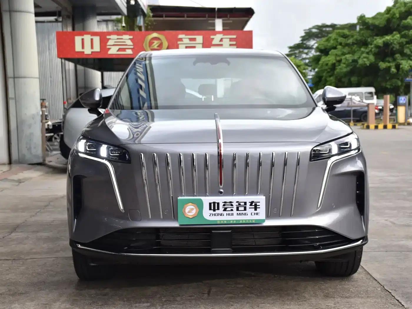 Hongqi HS6 PHEV 2026 Model 220 AWD Intelligent Hybrid — миниатюра 1