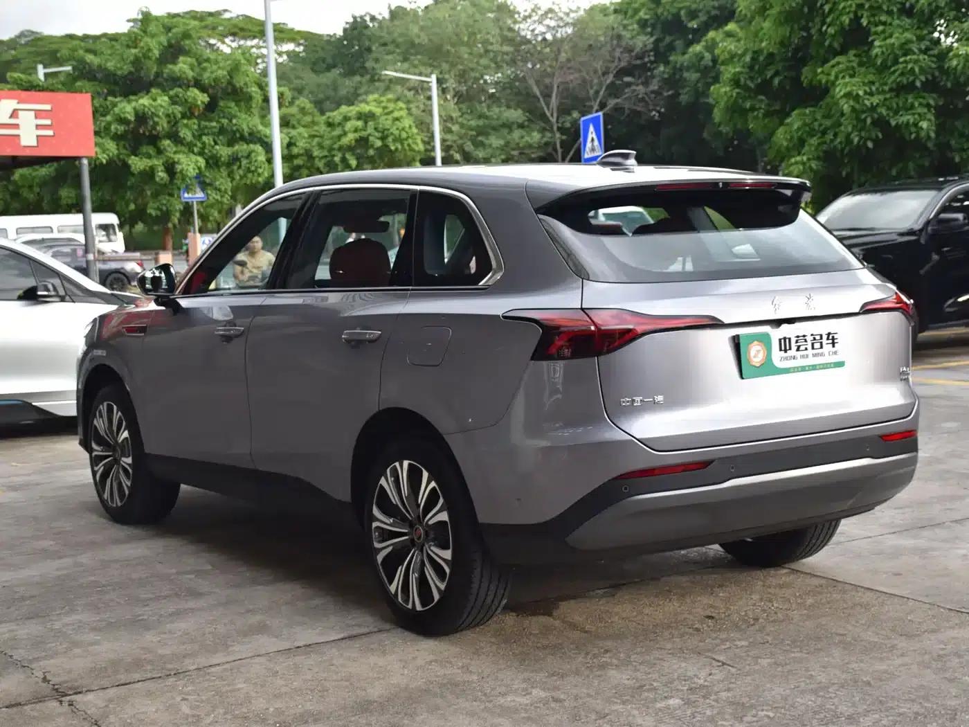 Hongqi HS6 PHEV 2026 Model 220 AWD Intelligent Hybrid — миниатюра 17