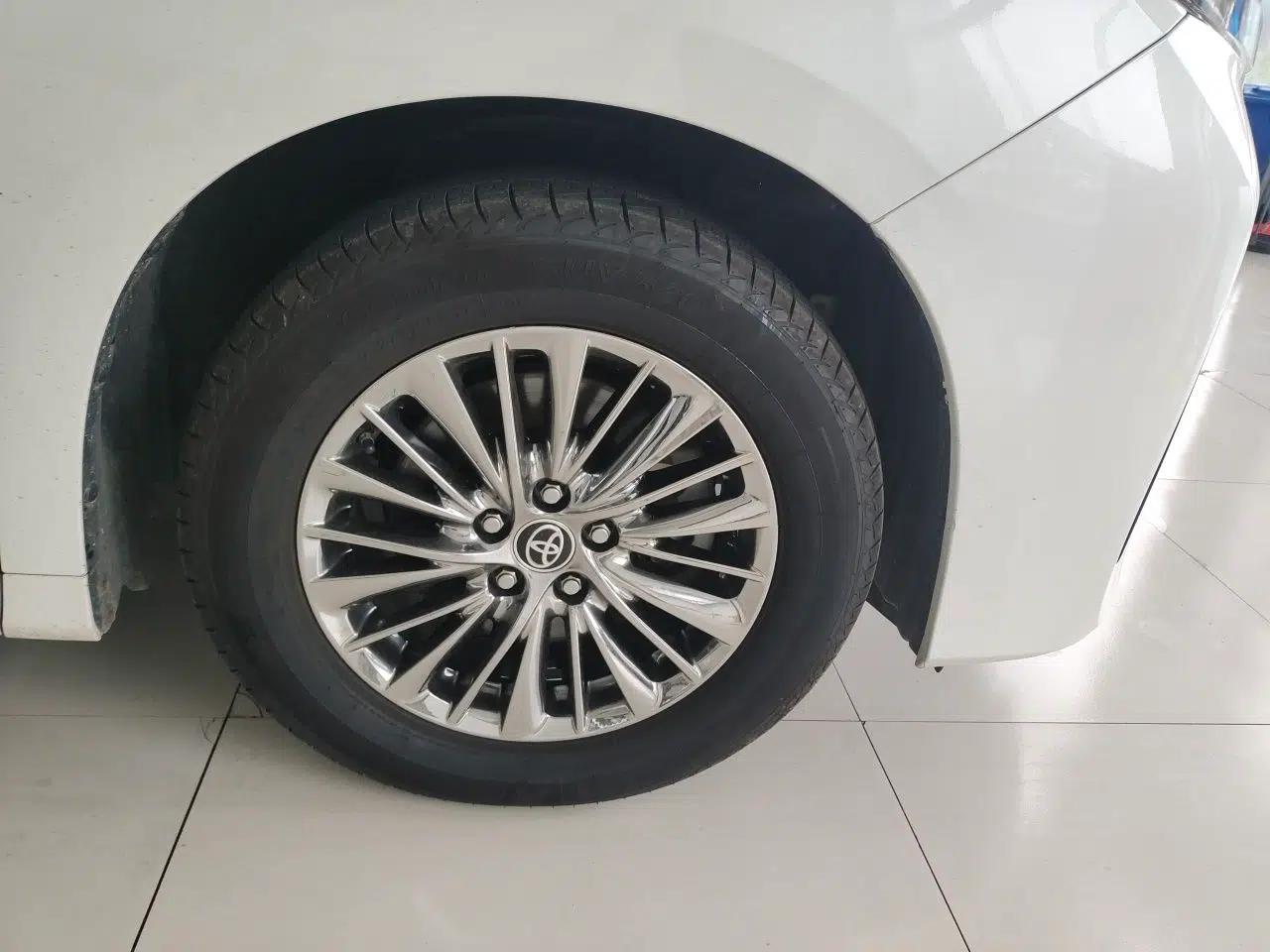 Toyota Alphard 2020 Dual-Engine 2.5L Luxury Edition — миниатюра 8