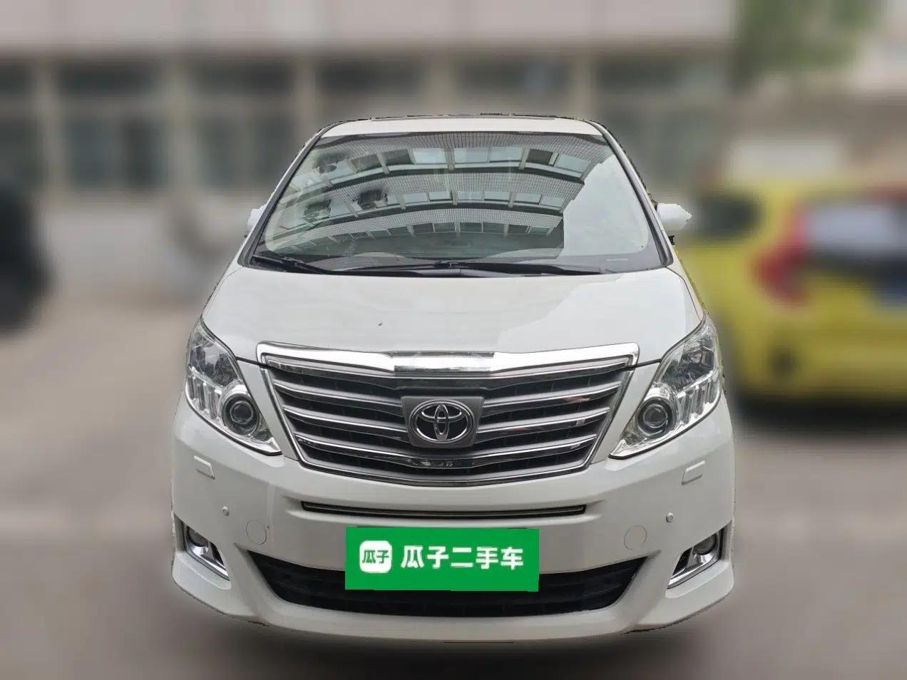 Toyota Alphard 2012 3.5L Luxury Edition — миниатюра 2