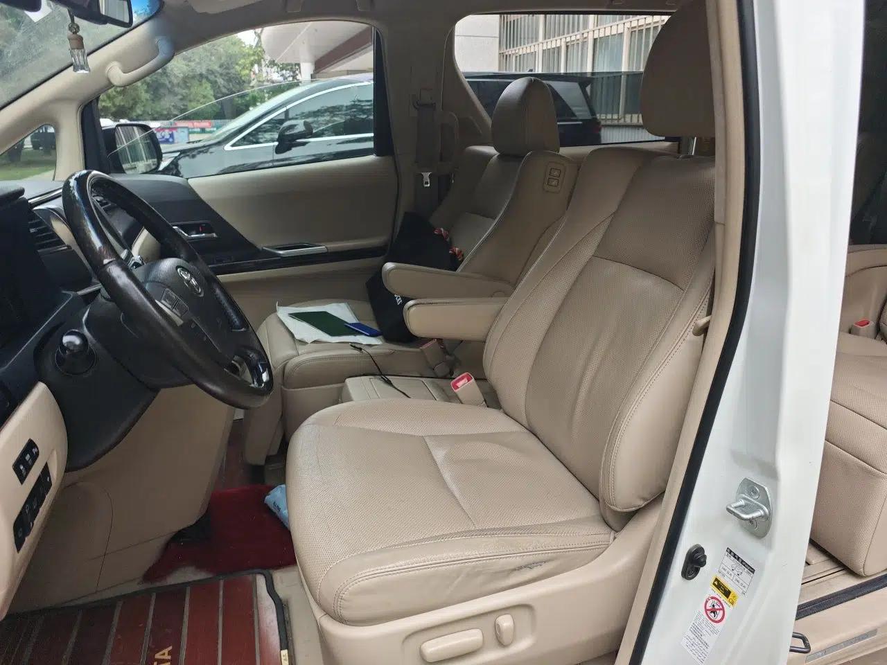 Toyota Alphard 2012 3.5L Luxury Edition — миниатюра 15