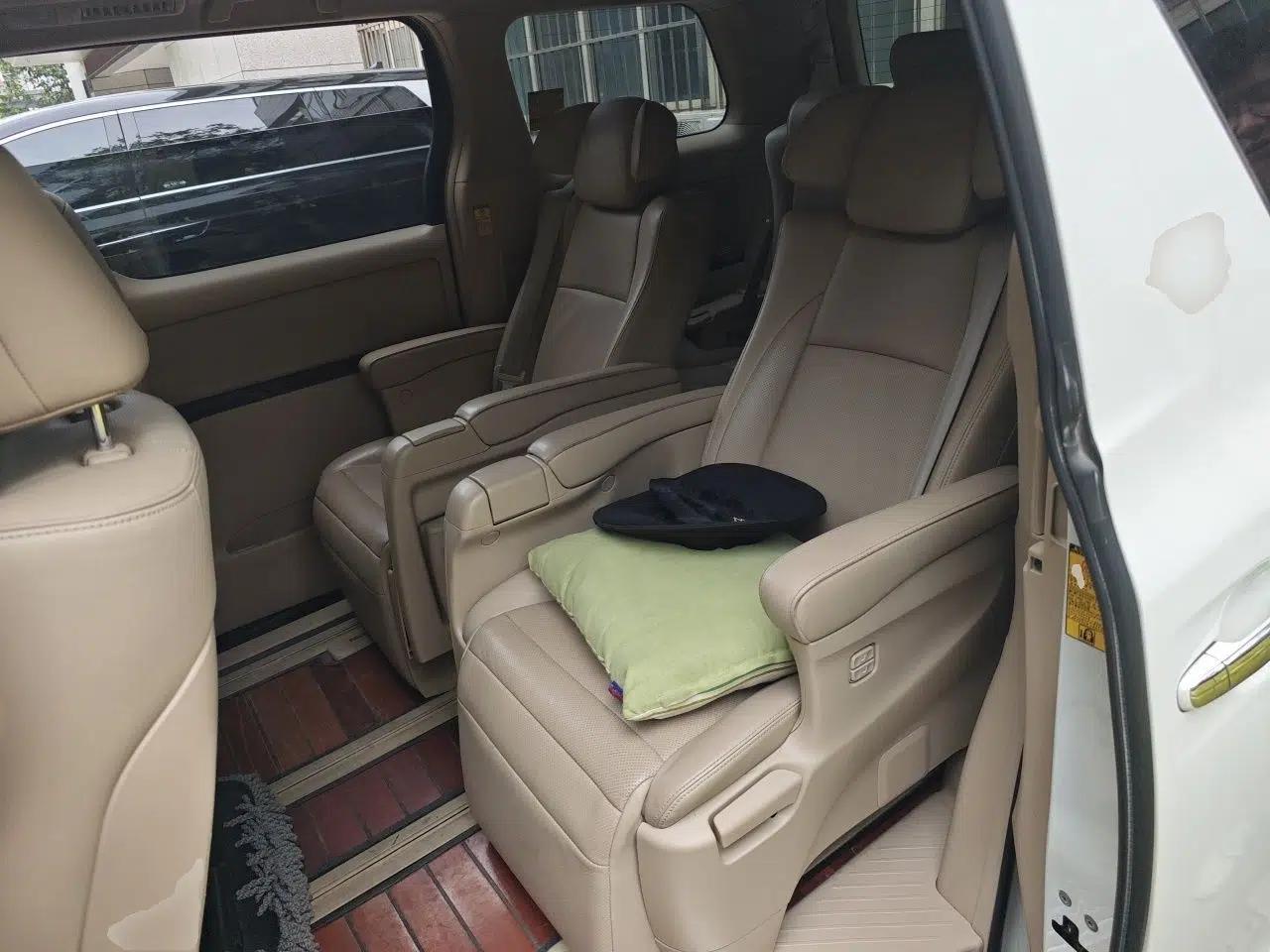 Toyota Alphard 2012 3.5L Luxury Edition — миниатюра 17