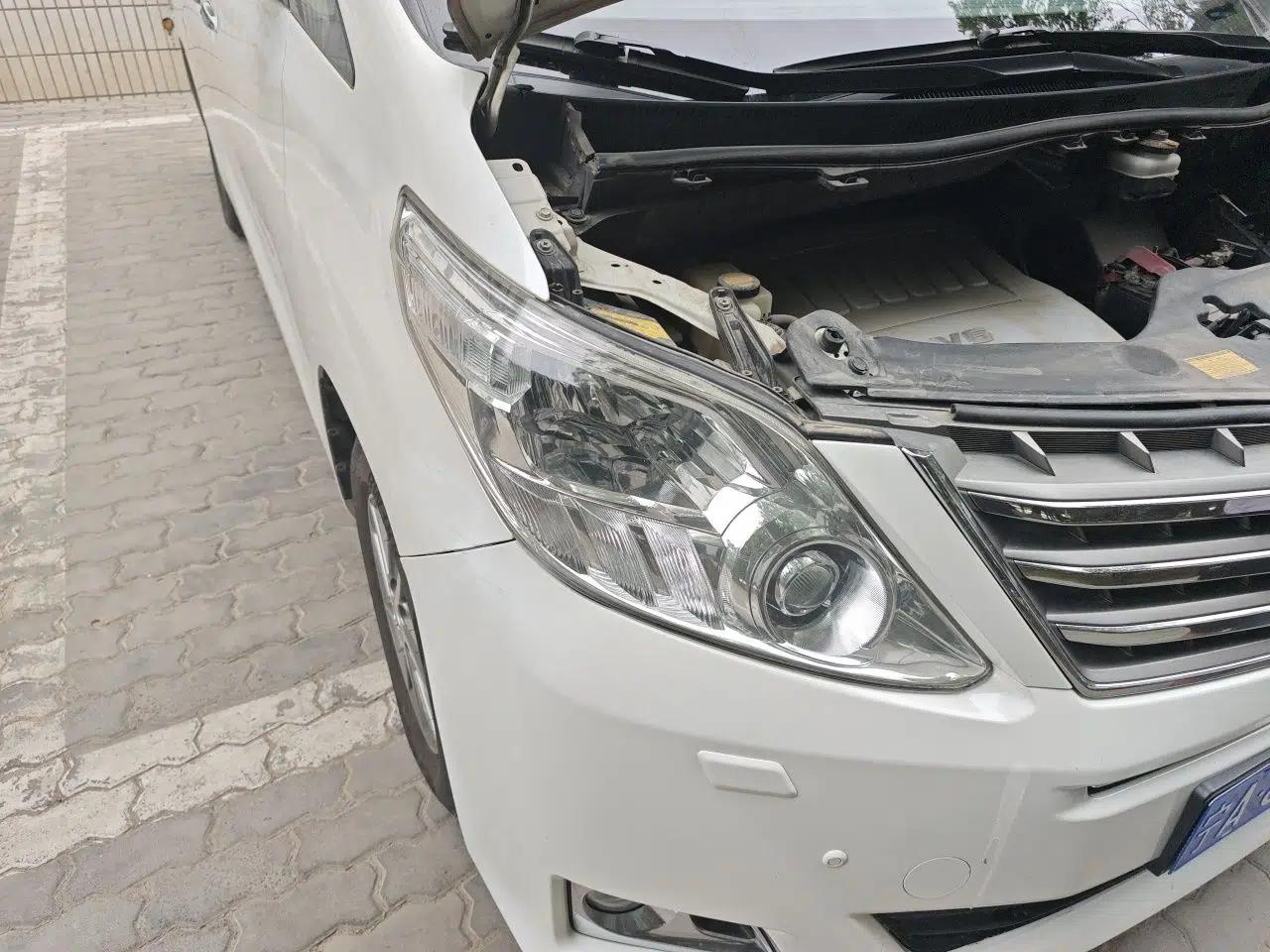 Toyota Alphard 2012 3.5L Luxury Edition — миниатюра 7