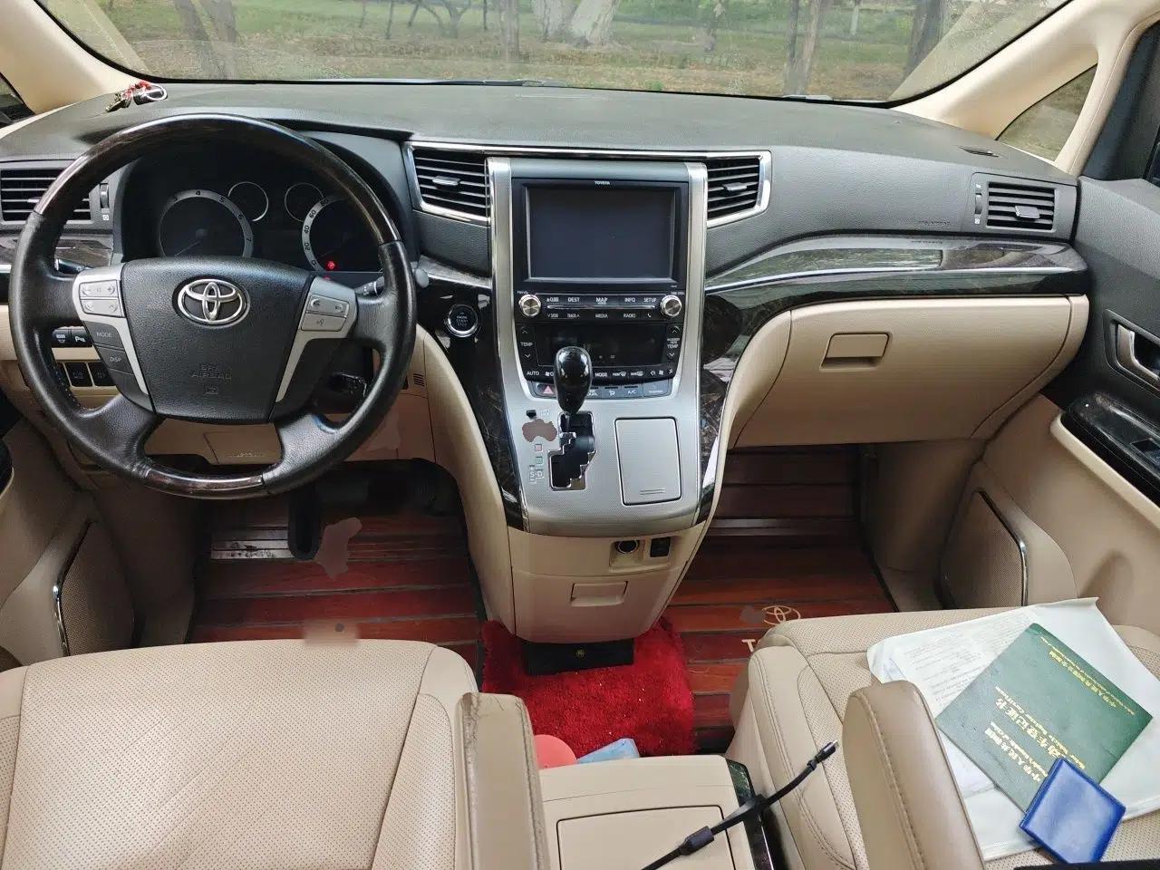 Toyota Alphard 2012 3.5L Luxury Edition — миниатюра 9