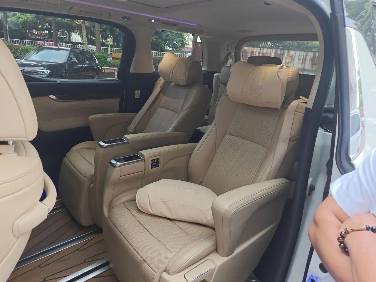 Toyota Alphard 2021 Dual-Engine 2.5L Luxury Edition — миниатюра 17