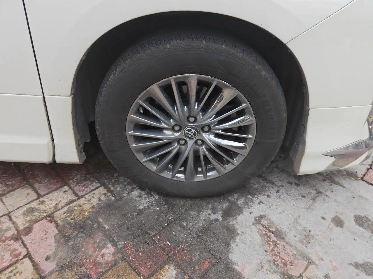 Toyota Alphard 2021 Dual-Engine 2.5L Luxury Edition — миниатюра 8
