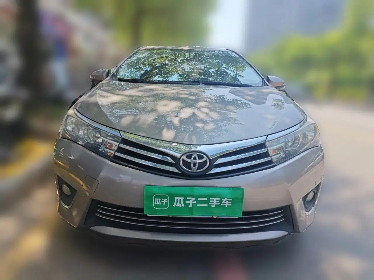 Toyota Corolla 2014 1.6L CVT GL-i — миниатюра 2