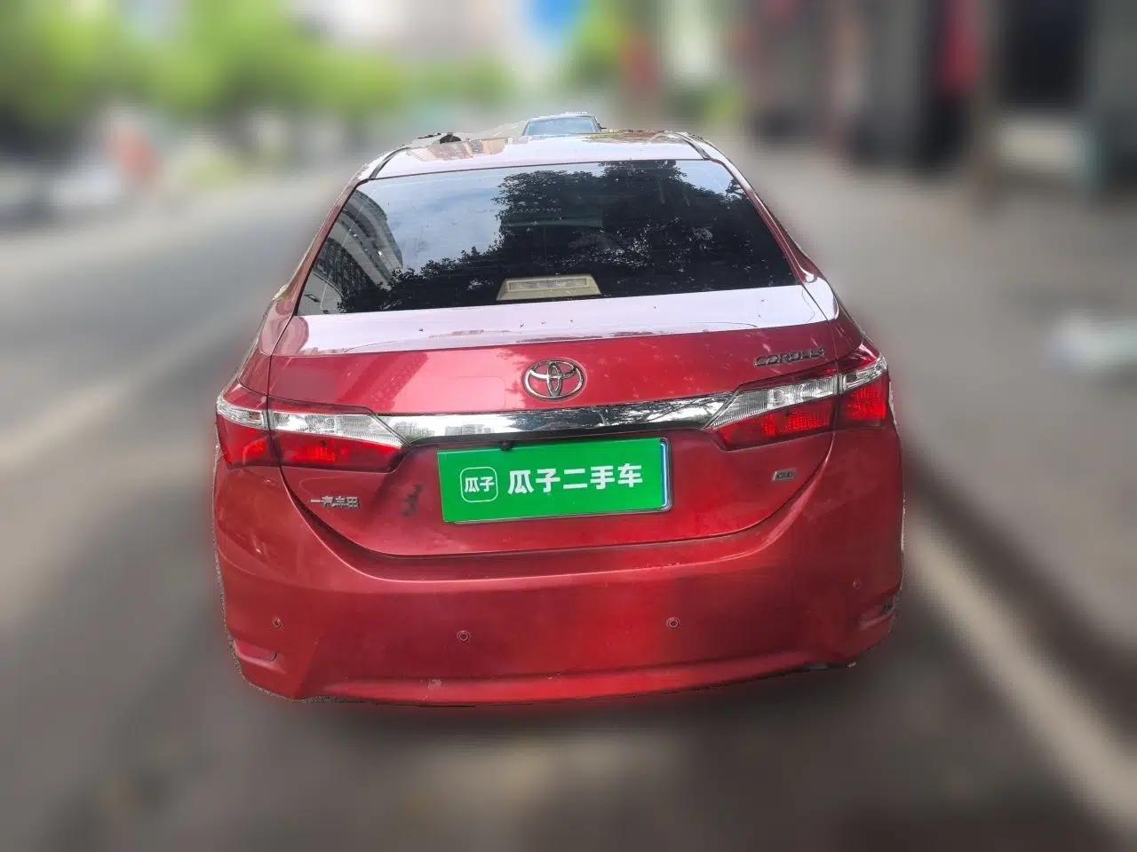 Toyota Corolla 2014 1.6L CVT GL — миниатюра 5